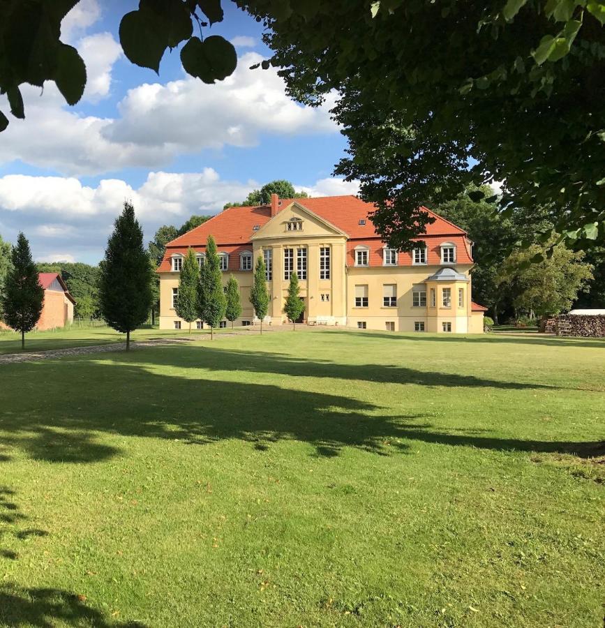 Schloss Grabow, Resting Place & A Luxury Piano Collection Resort, Prignitz Brandenburg Grabow  Exteriér fotografie